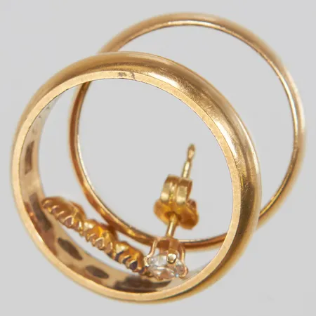 Diverse guld, stenar, gravyrer, 18K, bruttovikt: 9,2g.