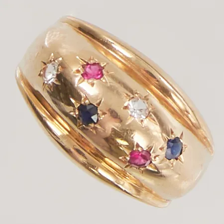 Ring Ø16¾, bredd:10mm, färgade stenar, 18K 3,5g.