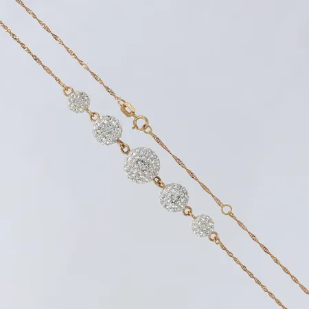 Collier med integrerade hängen, längd ca 41,5-45cm, bredd ca 1-10mm, Guldfynd, 18K Vikt: 4,2 g