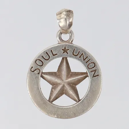 Hänge med stjärna, 31,5x22mm ink ögla, Silver 925/1000.  Vikt: 6,5 g