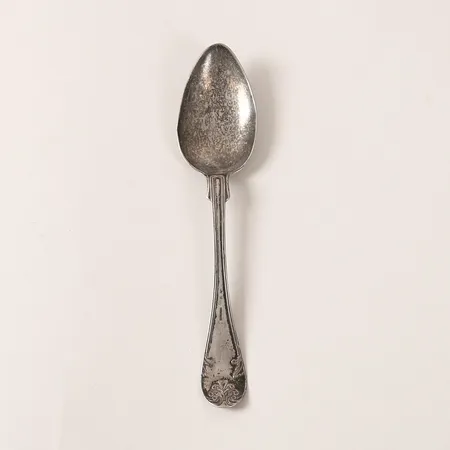 Matsked, C Thöman, 1855, längd 21cm, hårt slitage, otydliga stämplar, silver 44,7g Vikt: 44,8 g