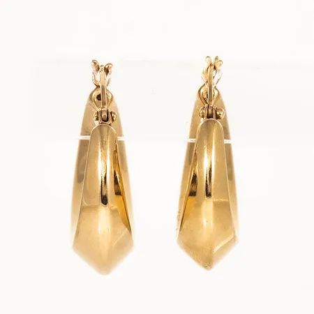 Creoler Ø 24 mm i 14K guld. De är 24,5 mm långa, 8 mm breda nertill och väger 5,0g.