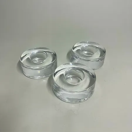 3 ljusstakar för värmeljus "Puck 2010" Orrefors, design Lena Bergström, Ø 9,5cm, höjd: 4cm, klarglas, etikettmärkt Skickas med paket.