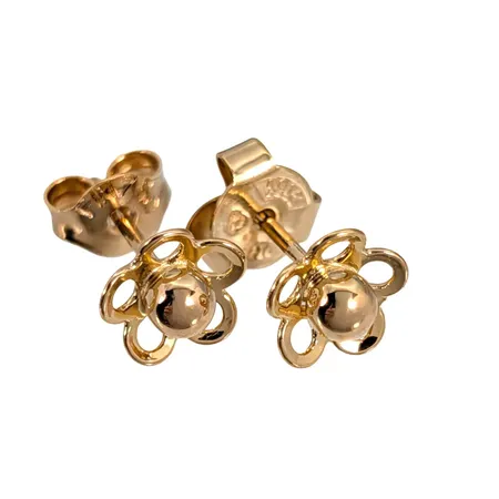 Örhängen, 18K guld, blomformad modell, bredd 6,3 mm, olika ploppar, fint skick Vikt: 0,8 g