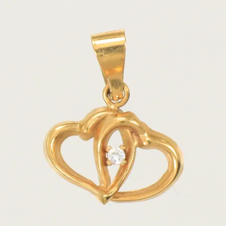 Hänge med två hjärtan och vit sten 15x11mm inklusive hängöglan 18K  Vikt: 0,3 g