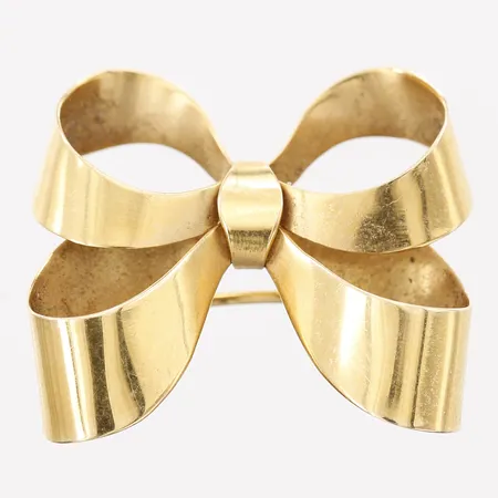 Brosch i form av rosett, ca 26x23mm. 18K guld Vikt: 3,1 g