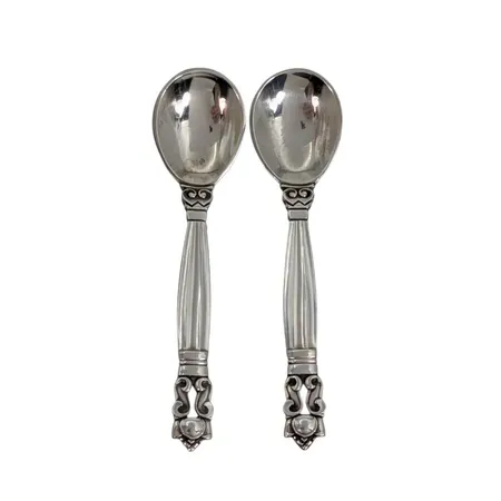 Saltskedar, ett par, GEORG JENSEN DANMARK, modell "Acorn", silver 925/1000, sterling, äldre tillverkning, design Johan Rohde, längd 60 mm, svensk kontroll/importstämpel, fint skick, sparsamt använda Vikt: 9,2 g