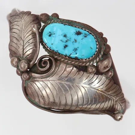 Armband med turkos, innermått ca 18cm, bredd ca 6,7-35mm, Phil Chapo, Sterling Vikt: 24,9 g