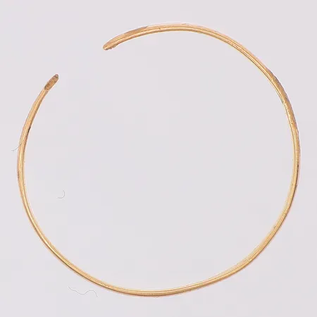 Ring defekt avklippt, Schalins AB, 18K Vikt: 1,2 g