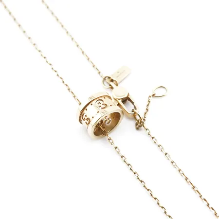 Collier m hänge, Gucci, 40,5cm resp 43cm, bredd 1,5mm, Ø11mm, bredd 7mm, 18k, originaletui, kvitto Vikt: 5,8 g