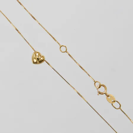 Kedja Venezia med integrerat hänge hjärta, längd kedja: 42,2+44,2cm, bredd: 0,5mm, hänge 5,5x5,8mm, kedja något ojämn, GHA, 18K Vikt: 1 g