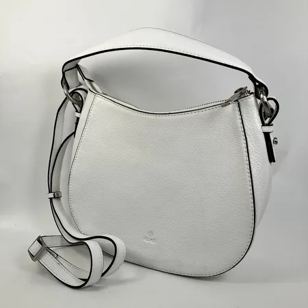 Handväska Adax, Cormorano shoulder bag Mako, mått ca 25x19x7cm, vitt läder, axelband, serienummer 279692, smärre fläckar, inga tillbehör.  Skickas med paket.