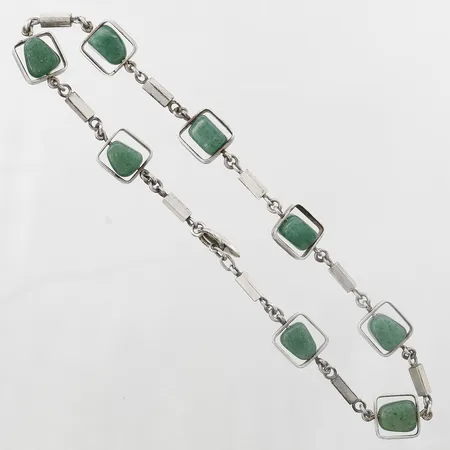 Collier med aventurinkvarts, Arvo Saarela, Enköping, 1962, längd ca 36cm, bredd 15mm, smärre slitage, 830/1000 silver, bruttovikt: 42,6g Vikt: 0 g