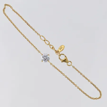 Armband med vit sten, längd 17-19cm, bredd ca 1-7mm, förgylld, Guldfynd, 925/1000 silver  Vikt: 1,7 g