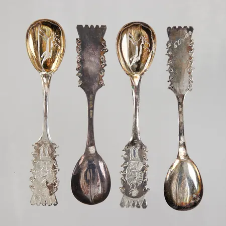 4 Kaffeskedar ca 11,3cm, modell Same, gravyr, COP, Silver 830/1000,  Vikt: 52,2 g