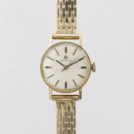 Damur Certina, 18K, manuell, Ø21mm, armband inklusive boetten 17,5cm, repig, inga tillbehör, gravyr, bruttovikt 36,4g.