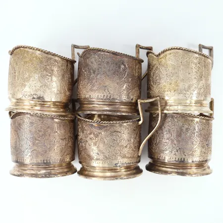 6 Koppar/mugghållare, höjd ca 4,7mm, Ø5mm, små buckliga, persiskt silver Vikt: 326,2 g