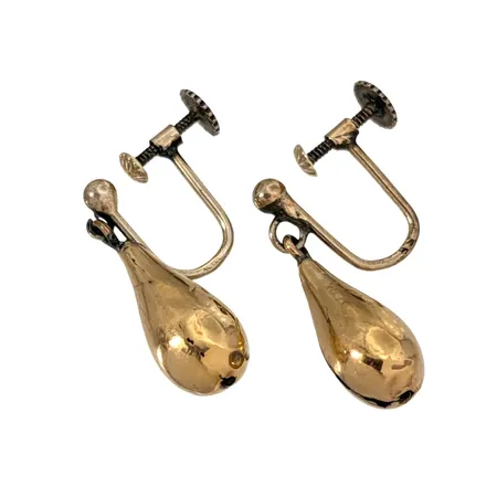 Örhängen, ett par, silver 830/1000, bruksmärken/defekta Vikt: 1,8 g