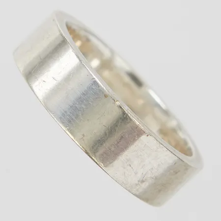 Ring slät, Ø19, bredd: 6,2mm, GHA, något missfärgad, silver, 925/1000 Vikt: 7,8 g