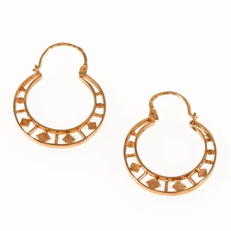 Creoler Ø 18 mm i 18K guld. De är 24 mm långa, 1,3 mm breda och väger 1,9g.