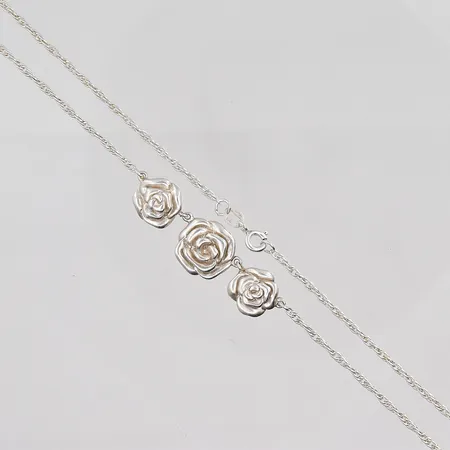 Collier med blommor, 45cm, bredd 1,8-13,2mm, GFAB, silver 925/1000 Vikt: 7,2 g