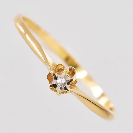 Ring med diamant, 0,01ct naggad, stl 16¾, 18K Vikt: 0,9 g