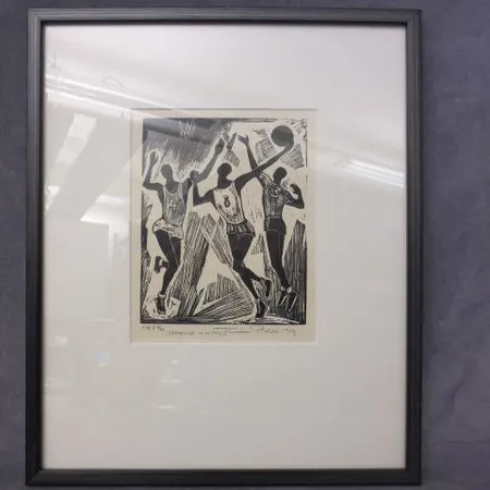 Taulu puukaiverrus, signeeraus I 18 II 4/13 Tuulikki Pietilä 1959 "koripalloilijat", koko 180x140mm