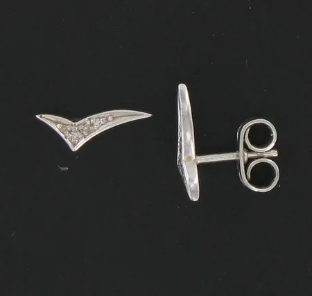 Timanttikorvakorut, 8xn.0.005ct, 750 valkokulta, paino 2,0g Paino: 2   g