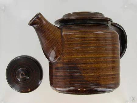 Kahvipannu Arabia, Kaarna, 12/62, korkeus n.170mm.