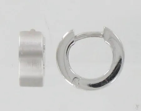 Korvarenkaat, Ø 12mm, 585 valkokulta, paino 3,1g Paino: 3,1 g
