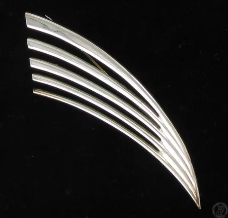 Rintaneula, leveys 87mm, tekijänleima KALKE, 925, paino 14,5g Paino: 14,5 g