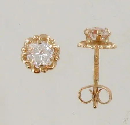 Kivikorvanapit, Ø 6,5mm, 585br, paino 0,9g Paino: 0,9 g