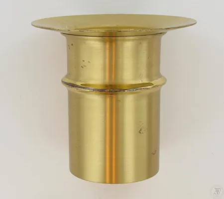 Kynttilänjalka design Tapio Wirkkala, messinki, korkeus 130mm