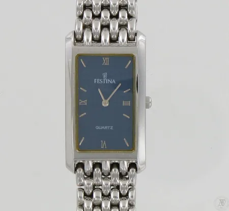 Miesten teräsrannekello metallirannekkeella Festina Quartz, taulun koko 33x23mm, paristo loppu