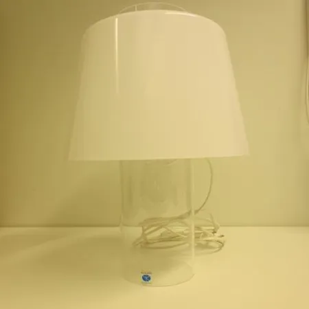 Pöytävalaisin Modern Art design Yki Nummi, Nouto ainoastaan myymälästä.