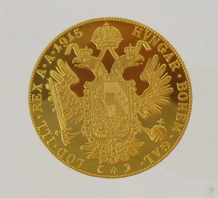 Kultaraha 4 ducat, Itävalta, vuodelta 1915, Ø 40mm, 986, paino 13,9g Paino: 13,9 g