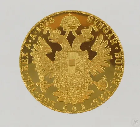 Kultaraha 4 ducat, Itävalta, vuodelta 1915, Ø 40mm, 986, paino 13,9g Paino: 13,9 g