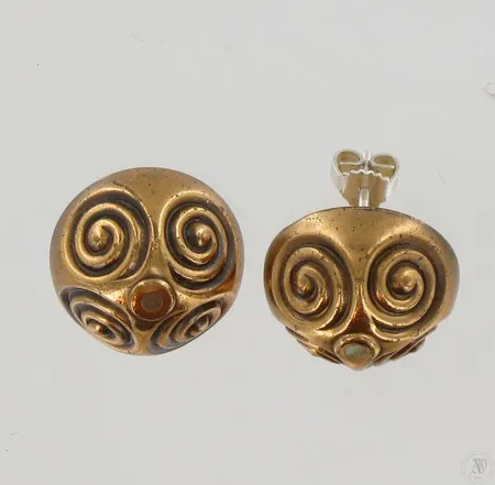 Korvakorut, Kalevala koru, pronssi