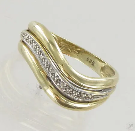 Timanttisormus 1xn.0.005ct, koko 17¼, 585, paino 2,4g Paino: 2,4 g
