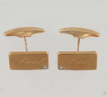 Vialliset timanttikalvosinnapit 2xn.0.005ct, 585, paino 3,9g Paino: 3,9 g