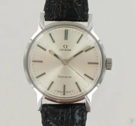 Miesten teräsrannekello Omega Geneve, mekaaninen 17 jewels 601 caliber, ref. 32638187, taulun Ø 34mm, nahkarannekkeella