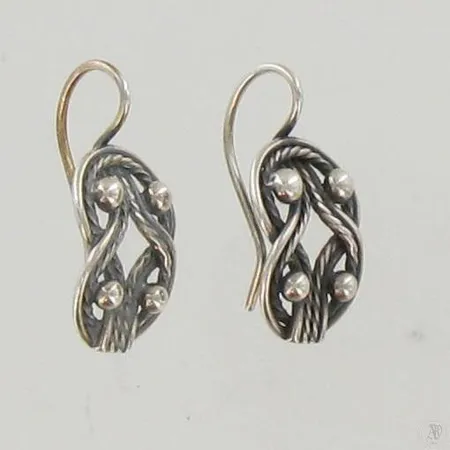 Korvakorut Kalevala Koru, korkeus 24mm, 925, paino 4,0g Paino: 4   g