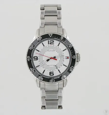 Teräsrannekello Tommy Hilfiger, quartz, taulun Ø 46mm, hihnan pituus 190mm, laatikko.