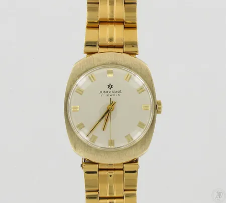 Kultarannekello Junghans, 17 Jewels, automaatti, 6861, taulun mitat 33x40mm, 585br, ranneke ei kultaa, paino 73,7g Paino: 73,7 g