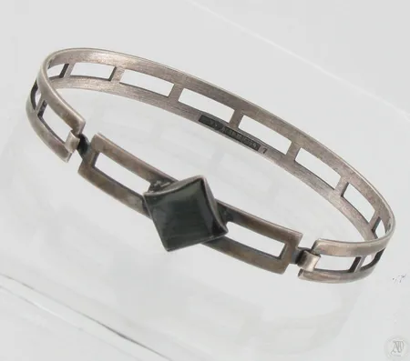 Kivirannekoru, Ø 57mm, 813br, paino 11,7g Paino: 11,7 g