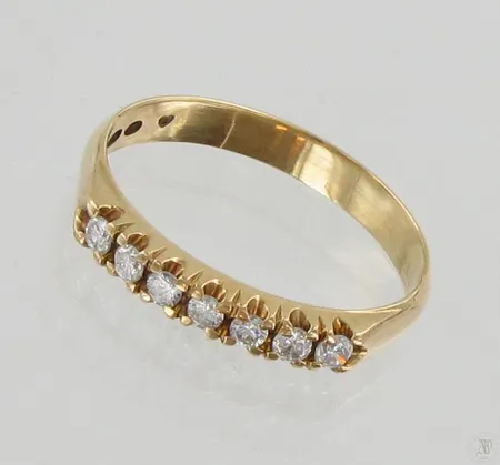 Timanttisormus 7xn.0.03ct, koko 17, 585, paino 1,9g Paino: 1,9 g