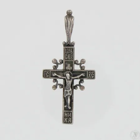 Ristiriipus, korkeus 48mm, 925, paino 5,6g Paino: 5,6 g