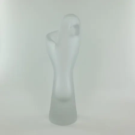 Taidemaljakko, signeeraus Timo Sarpaneva Iittala, Hiidennyrkki 3530, korkeus 185mm
