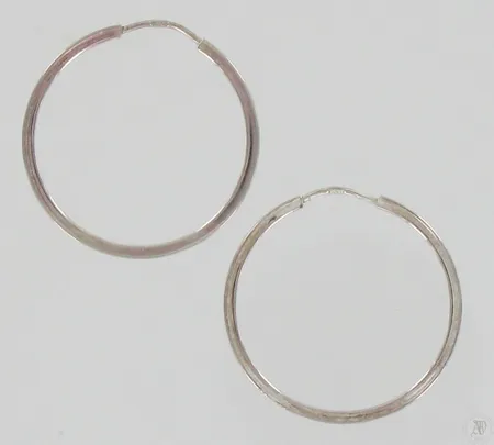 Korvarenkaat, Ø 25mm, 830, paino 1,3g Paino: 1,3 g