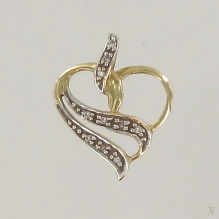 Timanttiriipus 10xn.0.005ct, korkeus 17 mm, 585, paino 0,9g Paino: 0,9 g